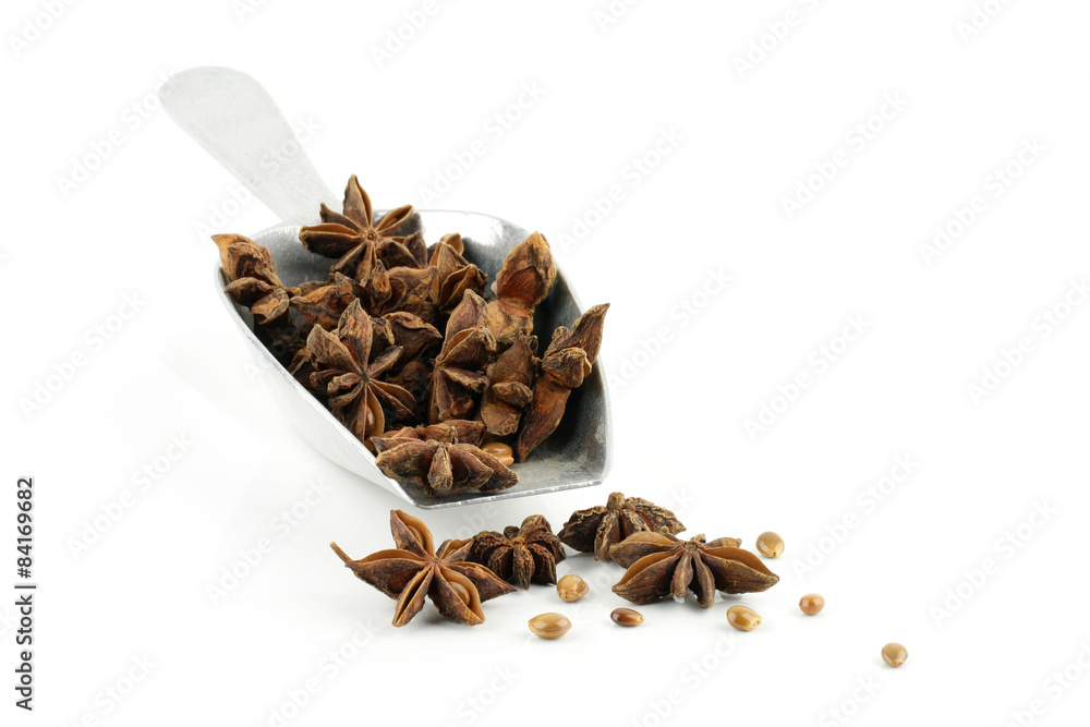 Obraz premium Star anise in scoop.