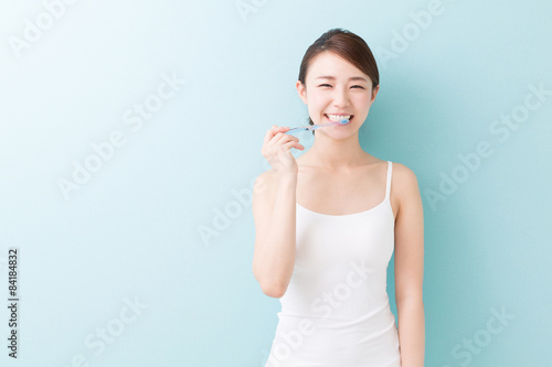美容　歯磨き