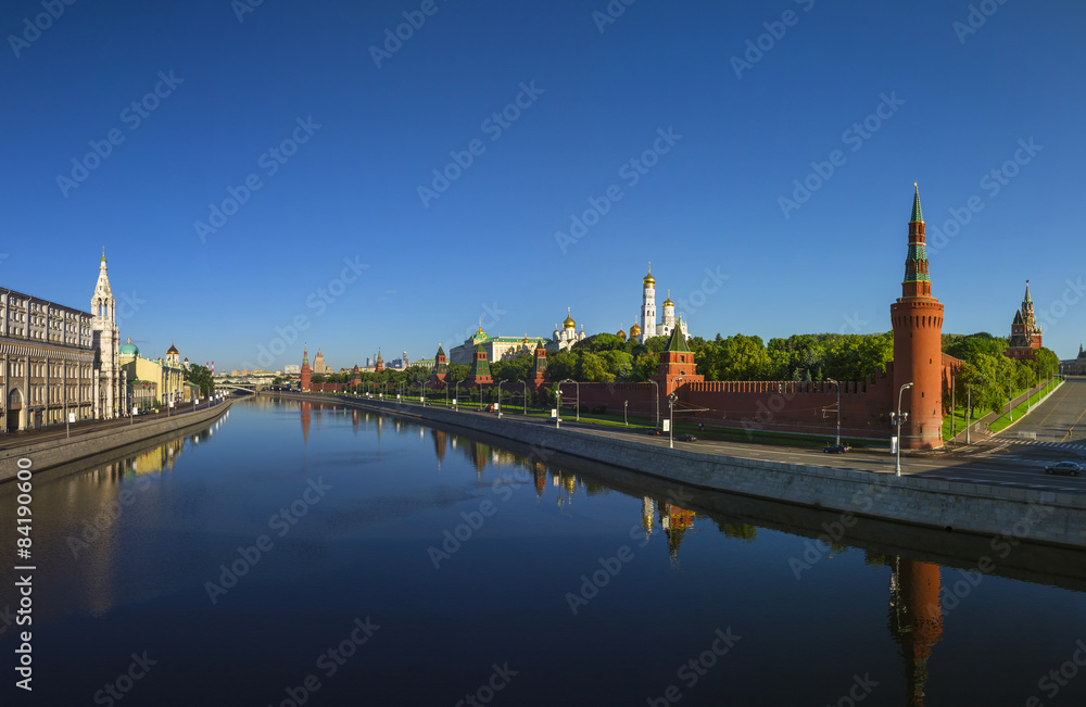 Moscow Kremlin at dawn, Kremlin Embankment

