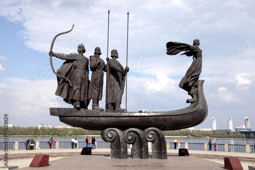 Fotografie Monument to legendary founders of Kiev