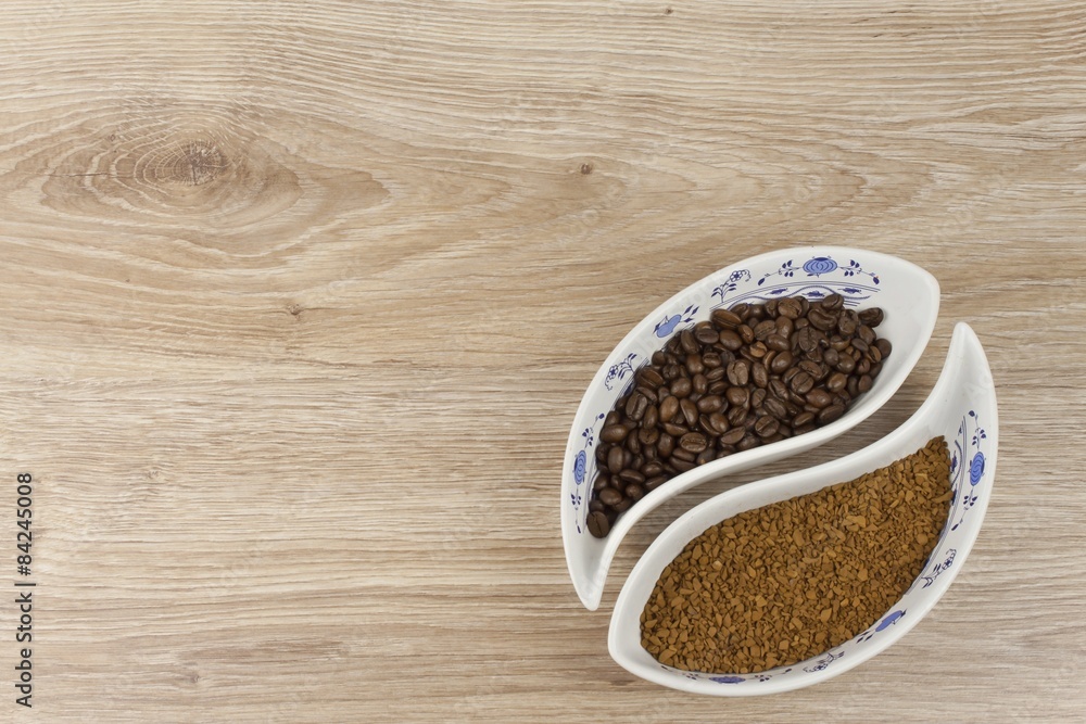 instant soluble coffee and coffee beans
instant soluble coffee and coffee beans