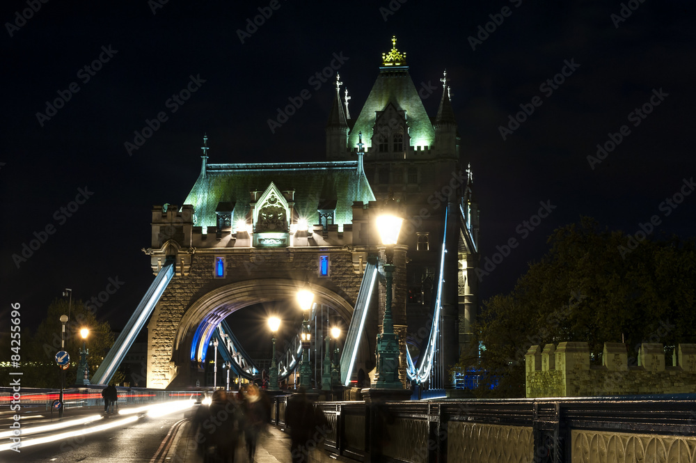 Obraz premium Tower bridge by night