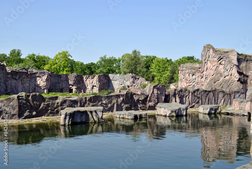 Felsen- und Wasserlandschaft