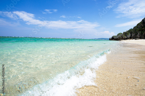 沖縄のビーチ・ウサバマ