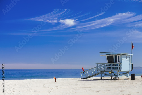 Lifeguard station with american flag on Hermosa beach, instagram