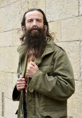 Quadro em tela Men with piercings and beard