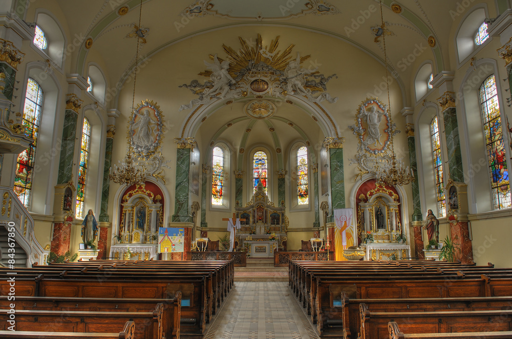 Der Innenraum der Kirche in St. Maurice in Freyming-Merlebach
