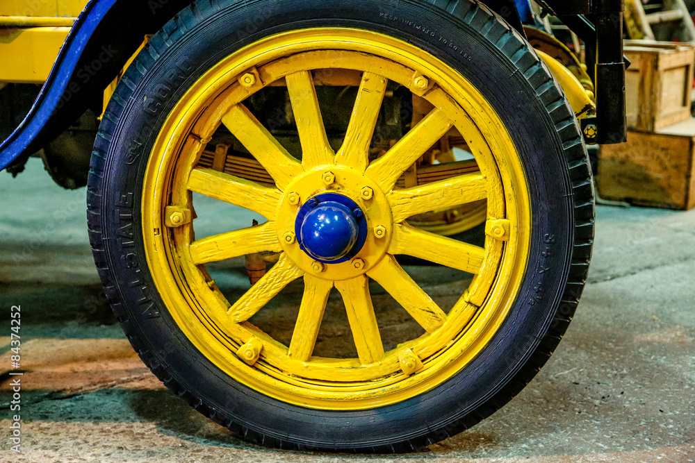 Blue Hub on Yellow Wheel