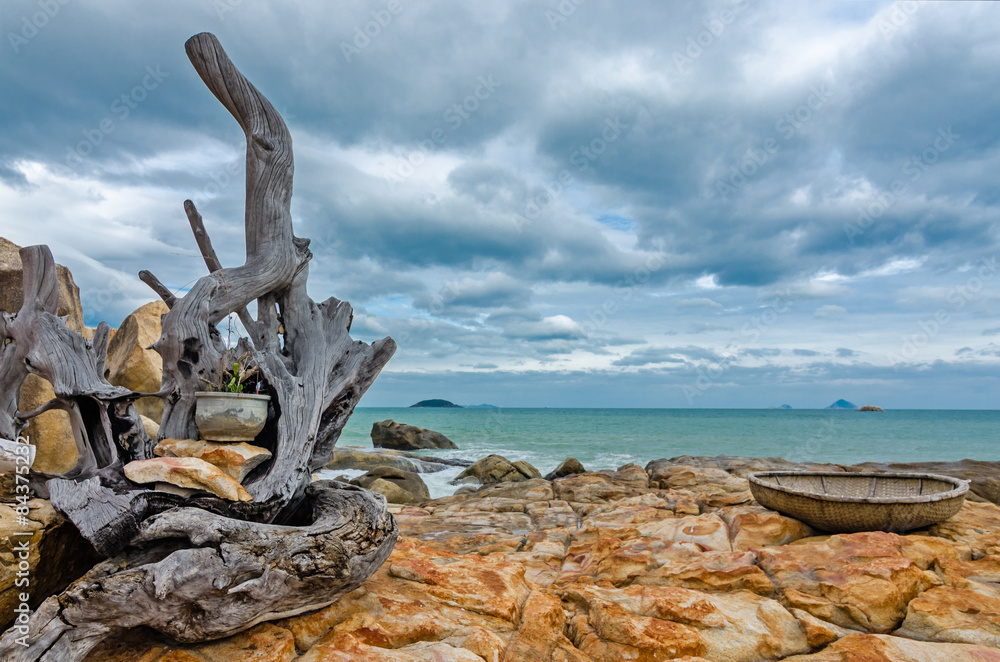 Fototapeta premium View on small island with temple in Vietnam
