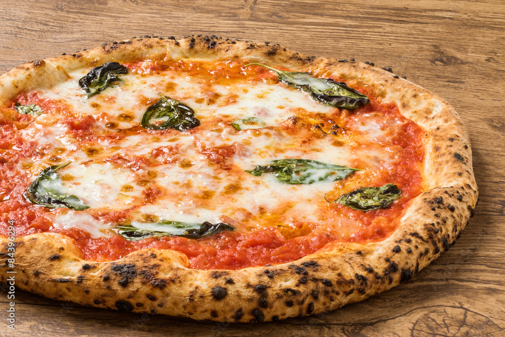 ピッツア　マルゲリータ　Margherita Pizza