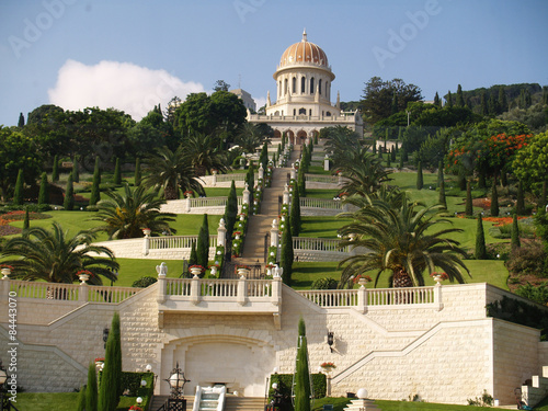 HAIFA MIONUMENTO E TOMBA DI BAHIO photo