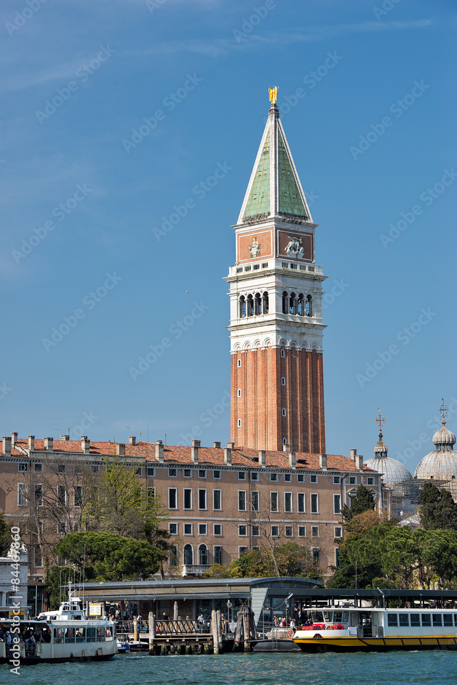 Markusturm - Campanile di San Marco in Venedig 