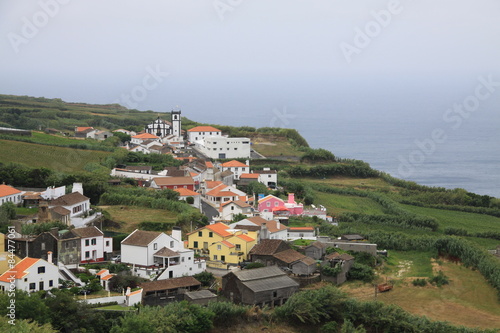 Dorf auf den Azoren