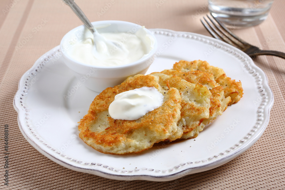 Frying pancakes with sour cream Frying pancakes with sour cream