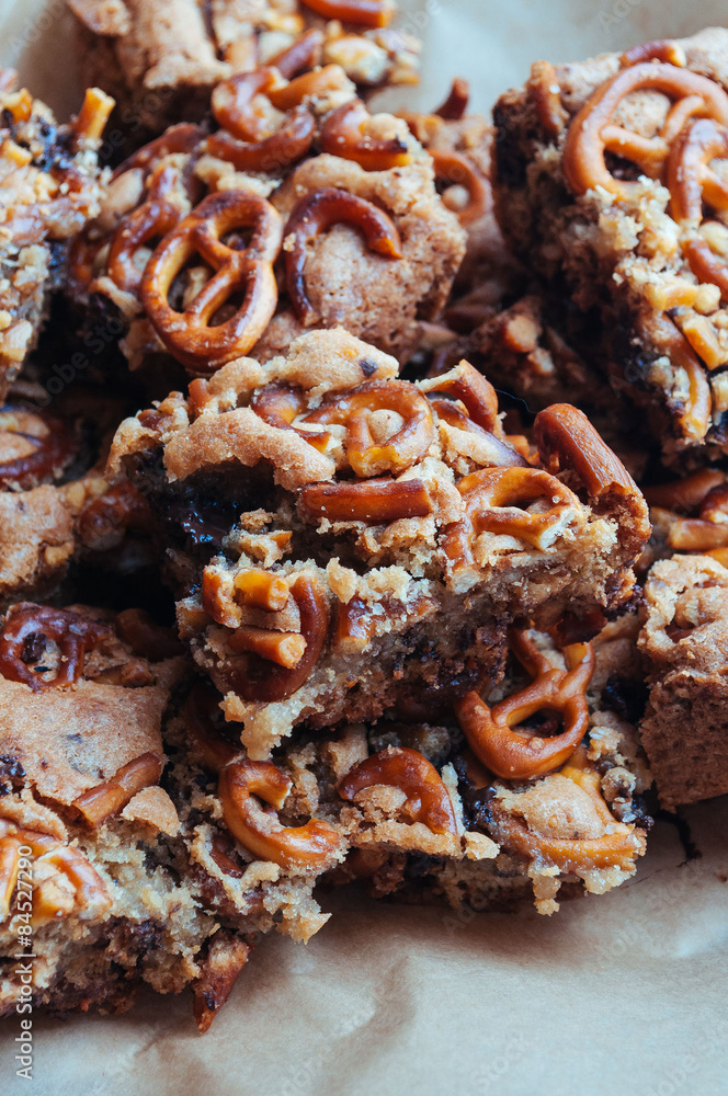 Cookies with pretzels and chocolate