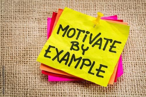 Fotografija motivate by example note