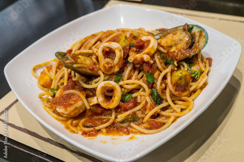 Spaghetti with seafood in red sauce