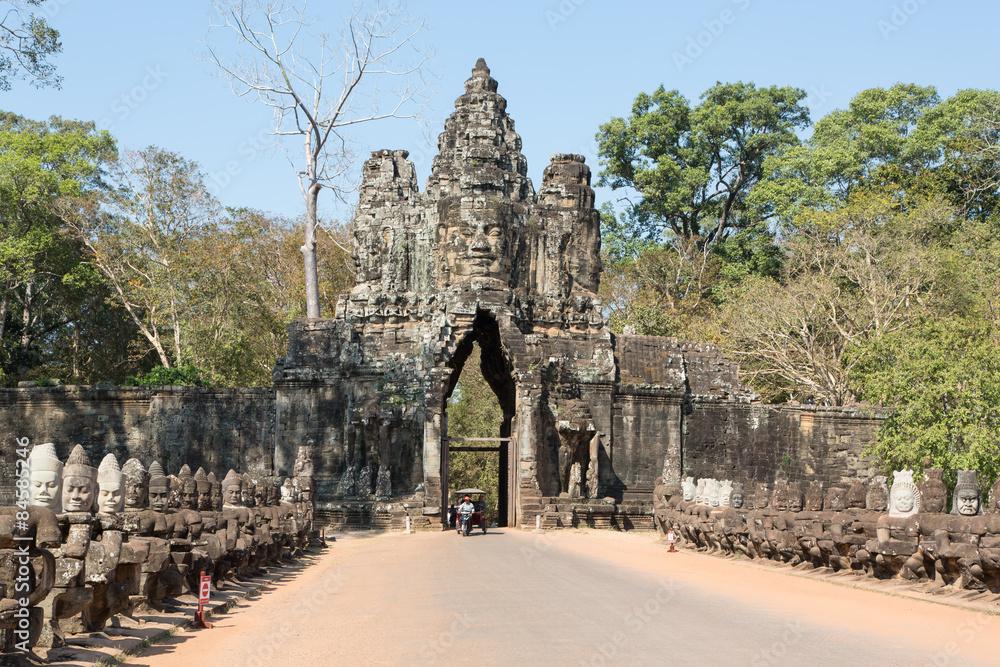 Fototapeta premium Angkor Thom, Angkor Wat, Kambodscha, Tempel, Siem Reap, Eingang