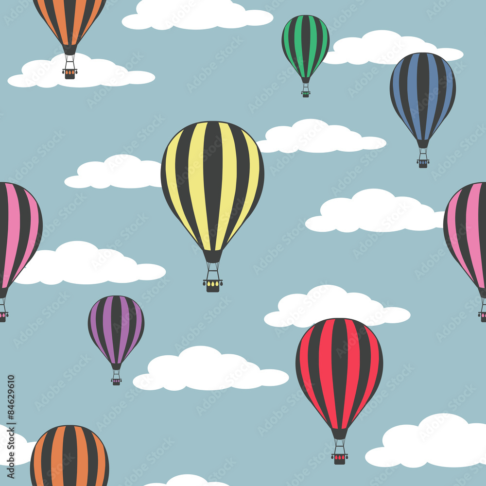Fototapeta premium Colorful hot air balloons on the cloudy sky
