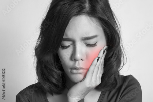 woman tooth ache