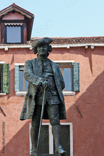 Statue of Carlo Goldoni in ...