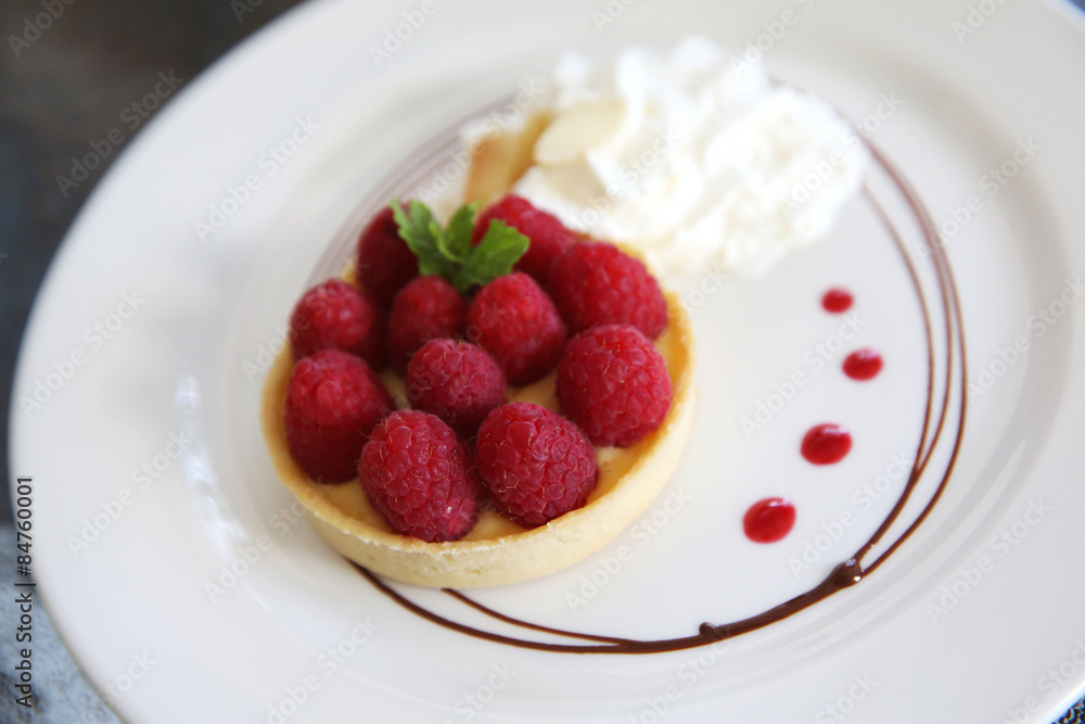 raspberry tart raspberry tart