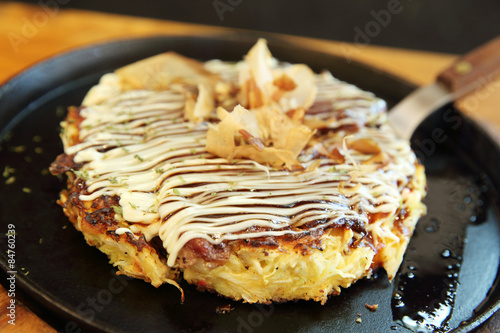 Japanese food okonomiyaki , Japanese pizza