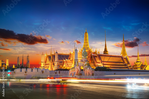Foto Wat Phra Kaew - The Temple of Emerald Buddha in Bangkok, Thailand
