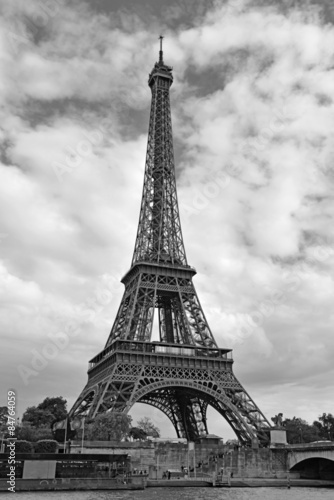 Fototapeta Naklejka Na Ścianę i Meble -  Eiffel Tower, Paris, France