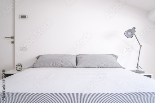 white bedroom photo
