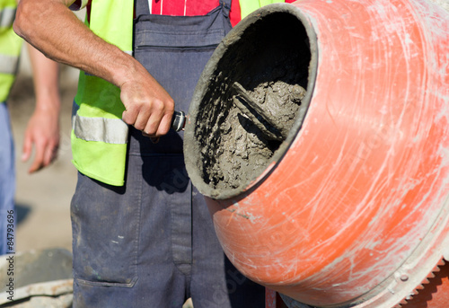 Bilde på lerret Concrete mixer on construction site