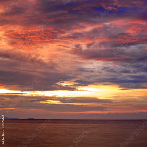Sunset over Andaman Sea © Petr Malyshev