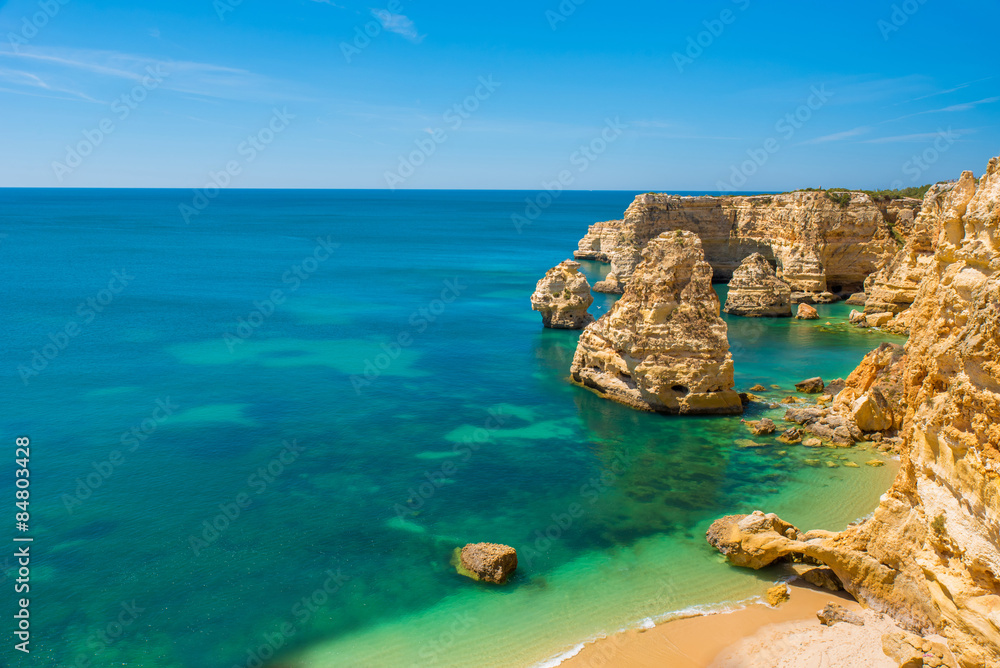 Fototapeta premium Praia da Marinha - Beautiful Beach Marinha in Algarve, Portugal