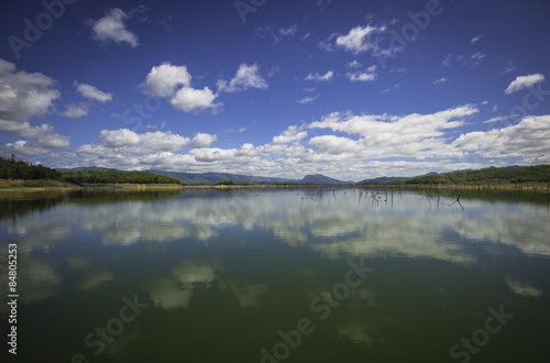 Beautiful cloud with smooth water