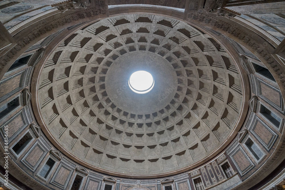Interior de la Cúpula del Panteón en Roma