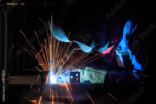 Welder is fabricated use gas metal arc welding process 