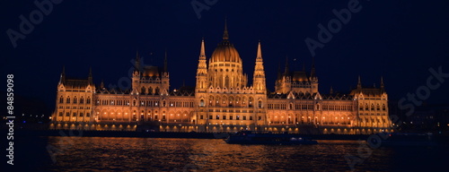 Photography BUDAPEST NOCTURNO