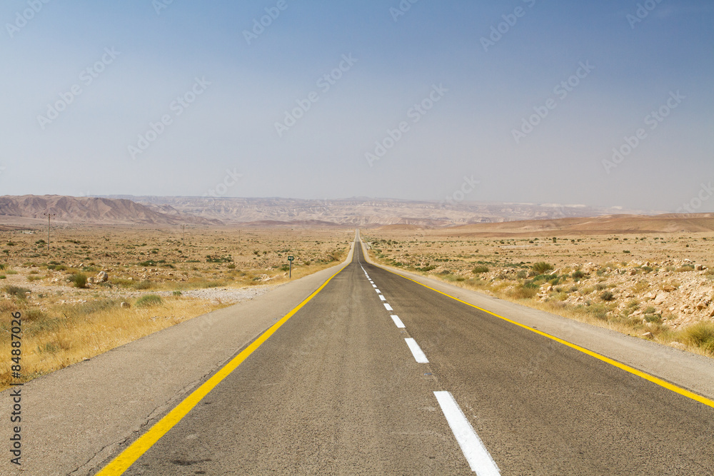 Fototapeta premium Beautiful road in the desert .