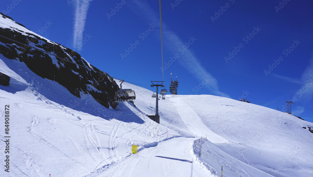 suspended ski cable car track