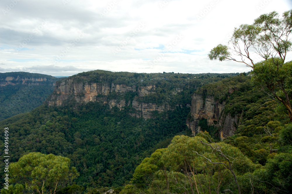 The Three Sisters From Echo Point, Blue Mountains National Park, NSW, Australia.
