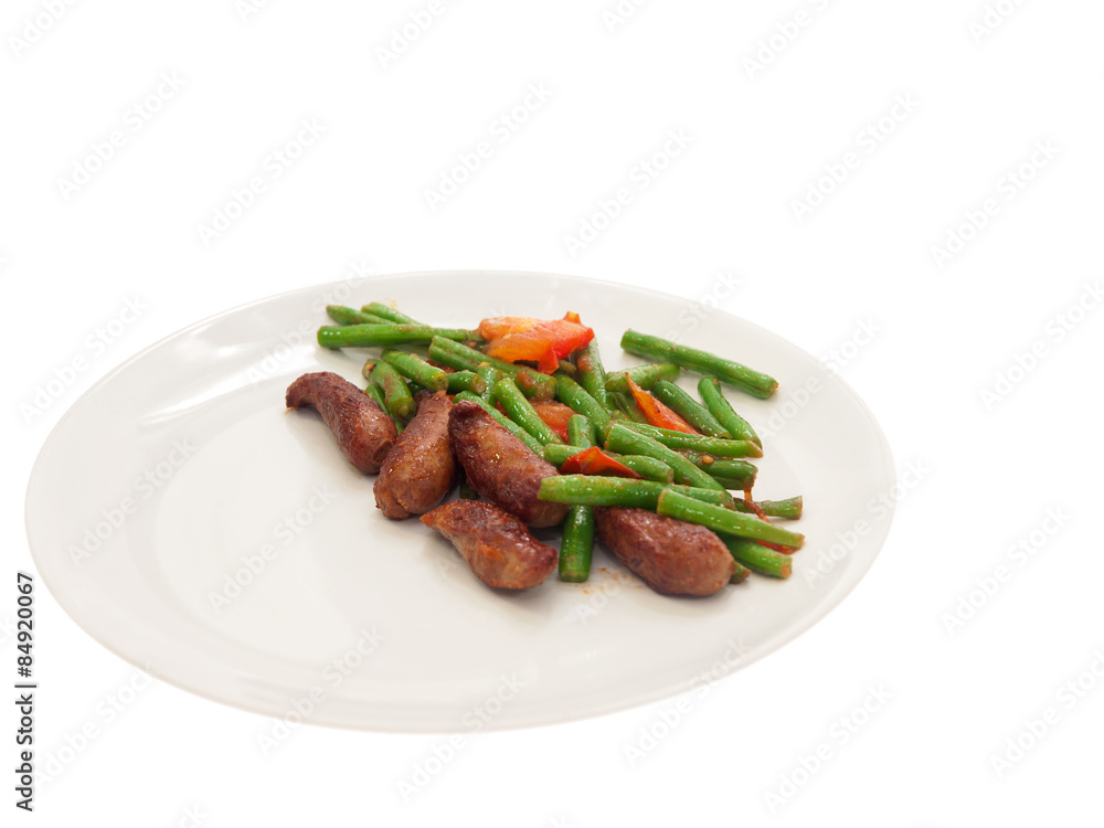 fried merguez sausages with green beans and tomatoes