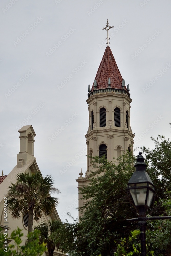 Obraz premium Historic Church Tower In USA's Oldest City.