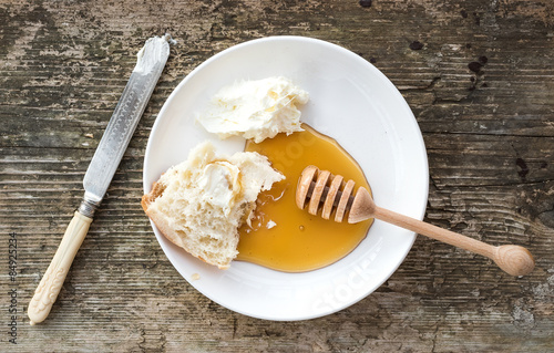 Tradirional Balkan breakfast set: kaymak or butter cream photo