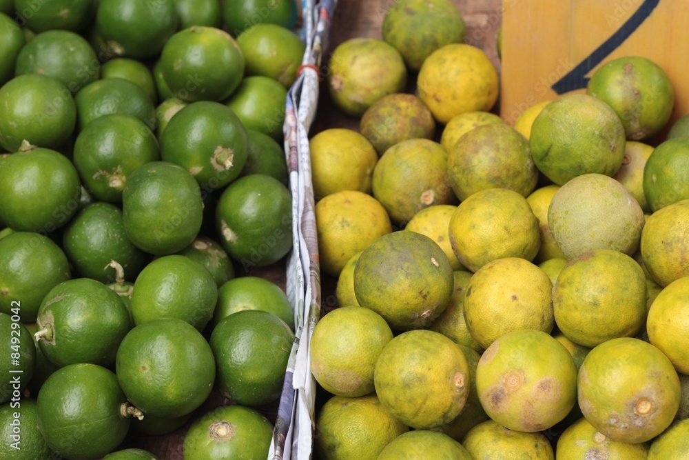 fresh lemon in the market