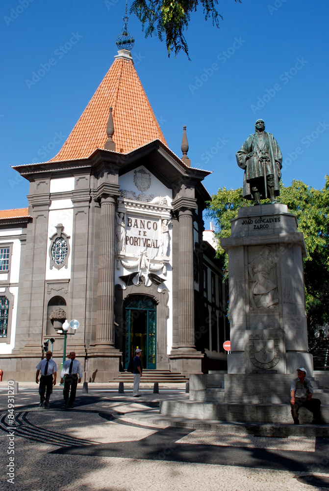 Denkmal im historischen Zentrum von Funchal, Madeira