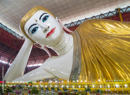 Chauk Htat Gyi Buddha Image photo