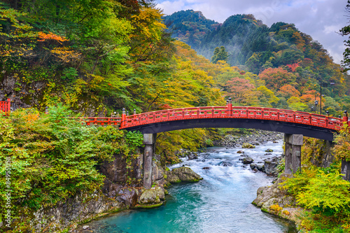 Obraz na płótnie jesień święty sanktuarium japonia góra
