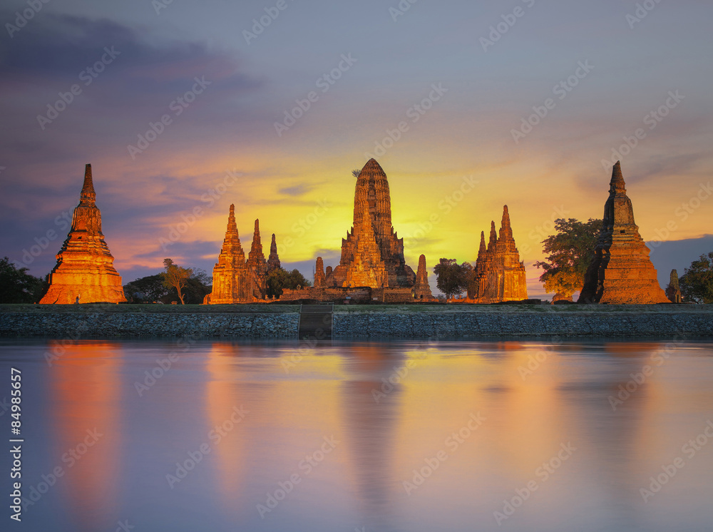 Naklejka premium wat Chaiwatthanaram