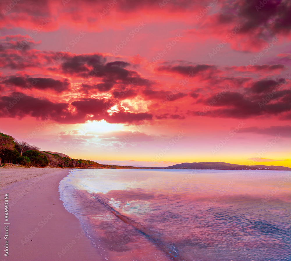 Fototapeta premium pink sunset in Mugoni beach