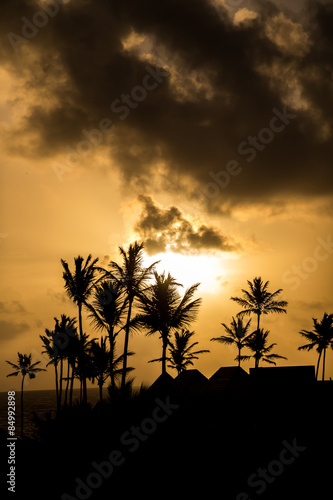 ein sch  ner Sonnenuntergang in der Dominikanischen Republik